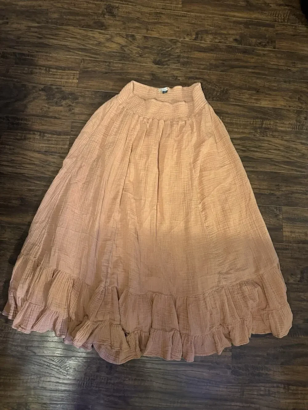 American Eagle Women’s Peach Maxi Skirt Size Medium